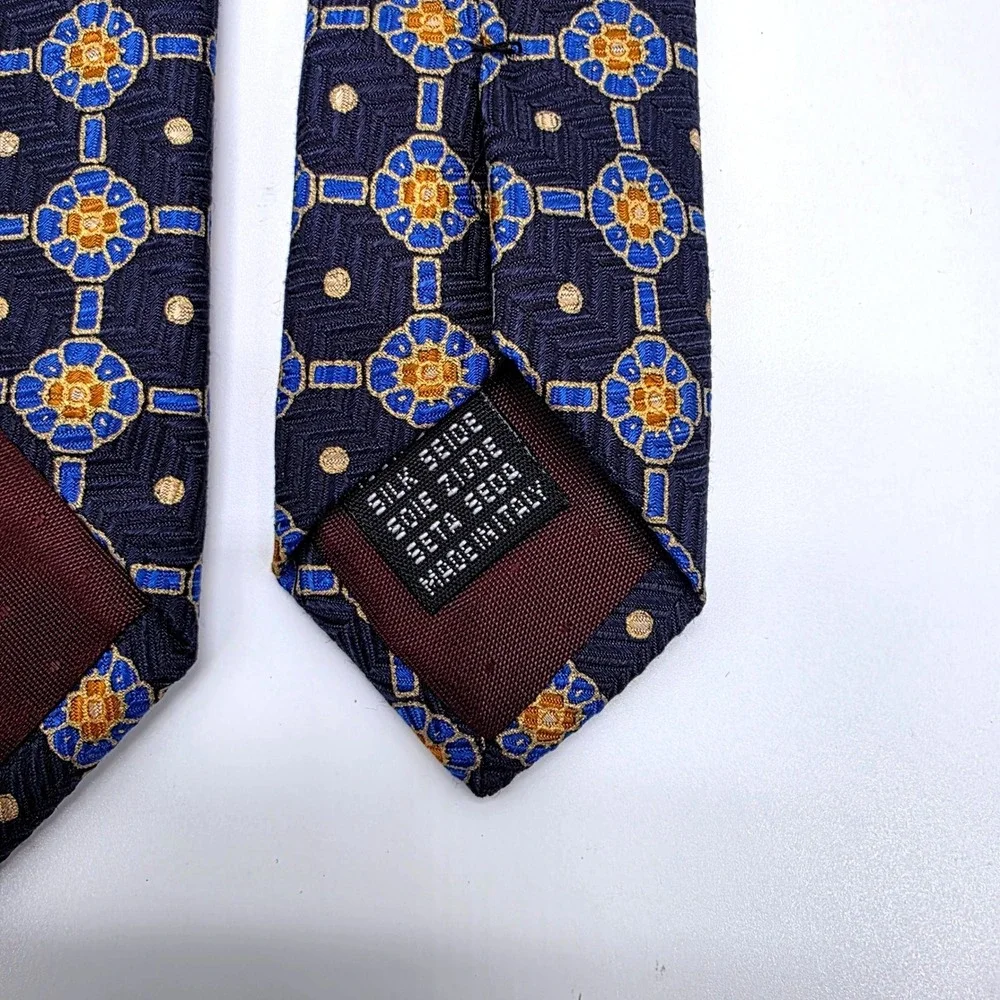 Wartsila Melissa Group Navy Blue Gold Silk Geometric Medallion Tie Made in Italy